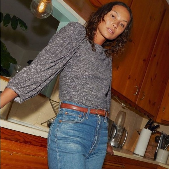 SOLD- Nation LTD Cecilia Balloon Sleeve Tee in navy and white Seurat print - Picture 1 of 5